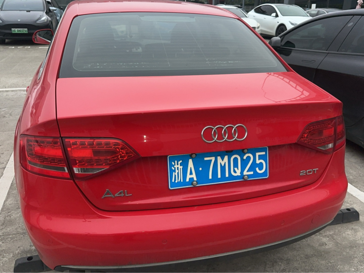 奧迪 奧迪A4L  2012款 2.0 TFSI 自動標準型圖片