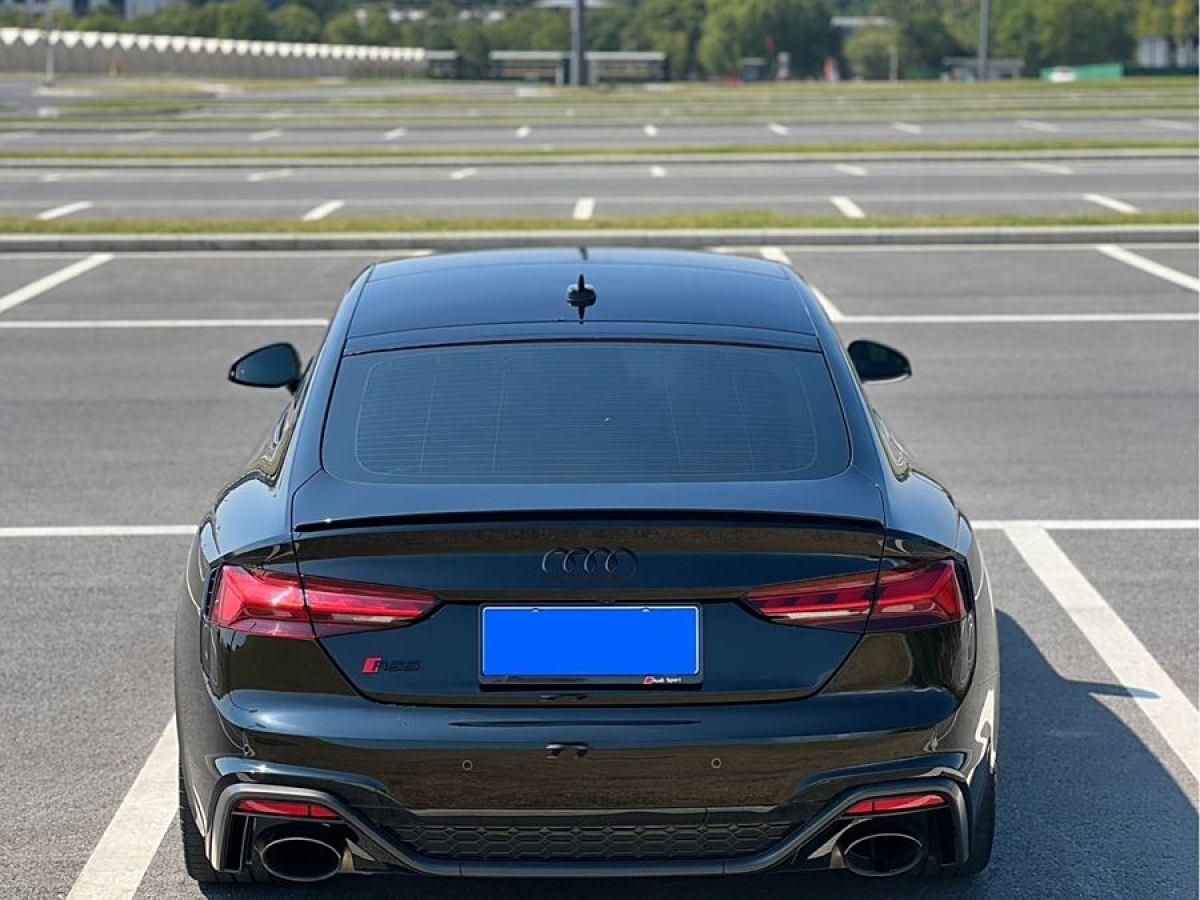 奧迪 奧迪RS 5  2021款 RS5 Coupe 暗金版圖片