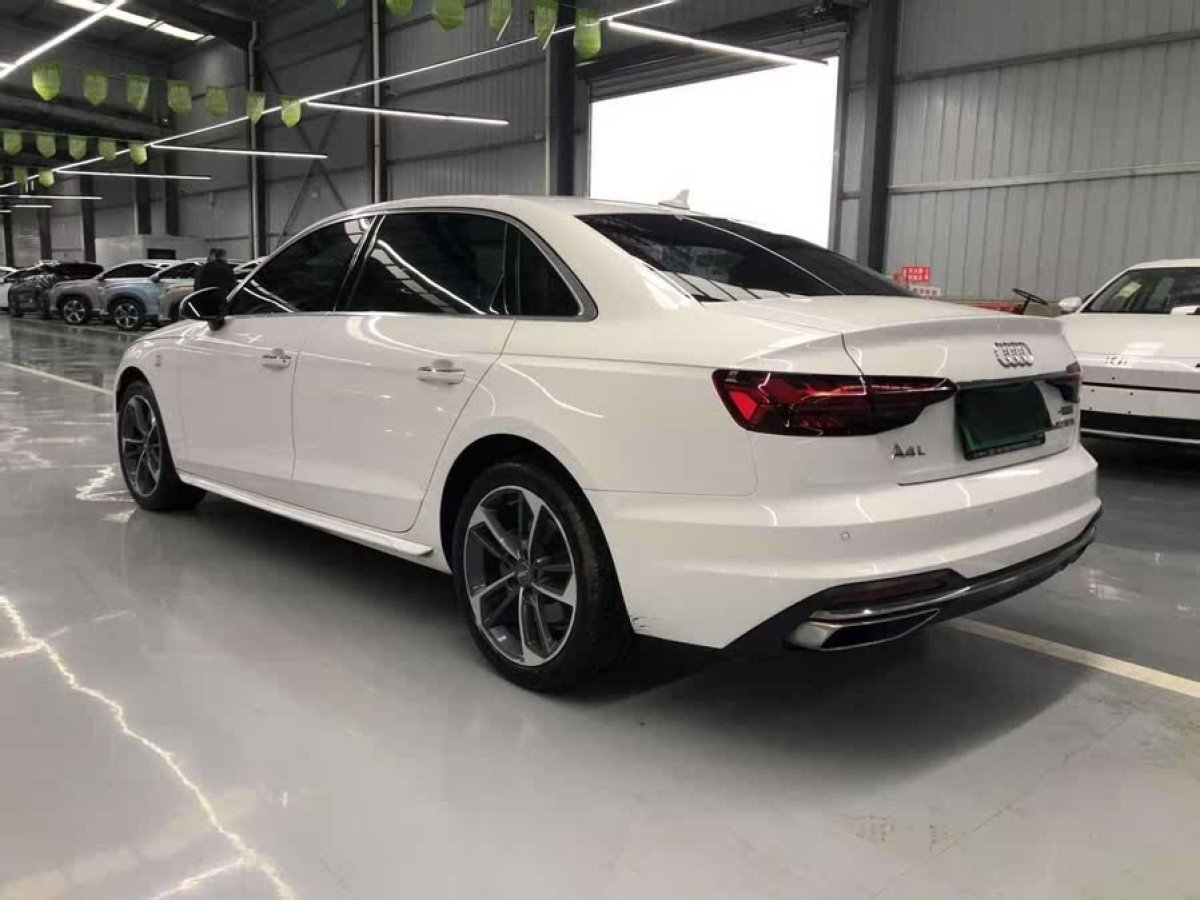 奧迪 奧迪A4L  2020款 40 TFSI 時(shí)尚致雅型圖片