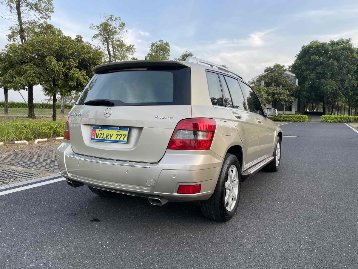 奔馳 奔馳GLK級(jí)  2011款 GLK 300 4MATIC 時(shí)尚型圖片