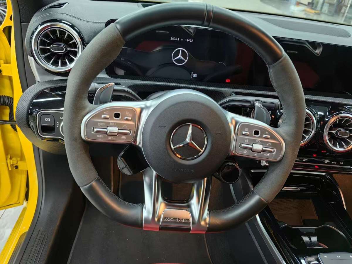 奔馳 奔馳A級(jí)AMG  2023款 AMG A 45 4MATIC+圖片
