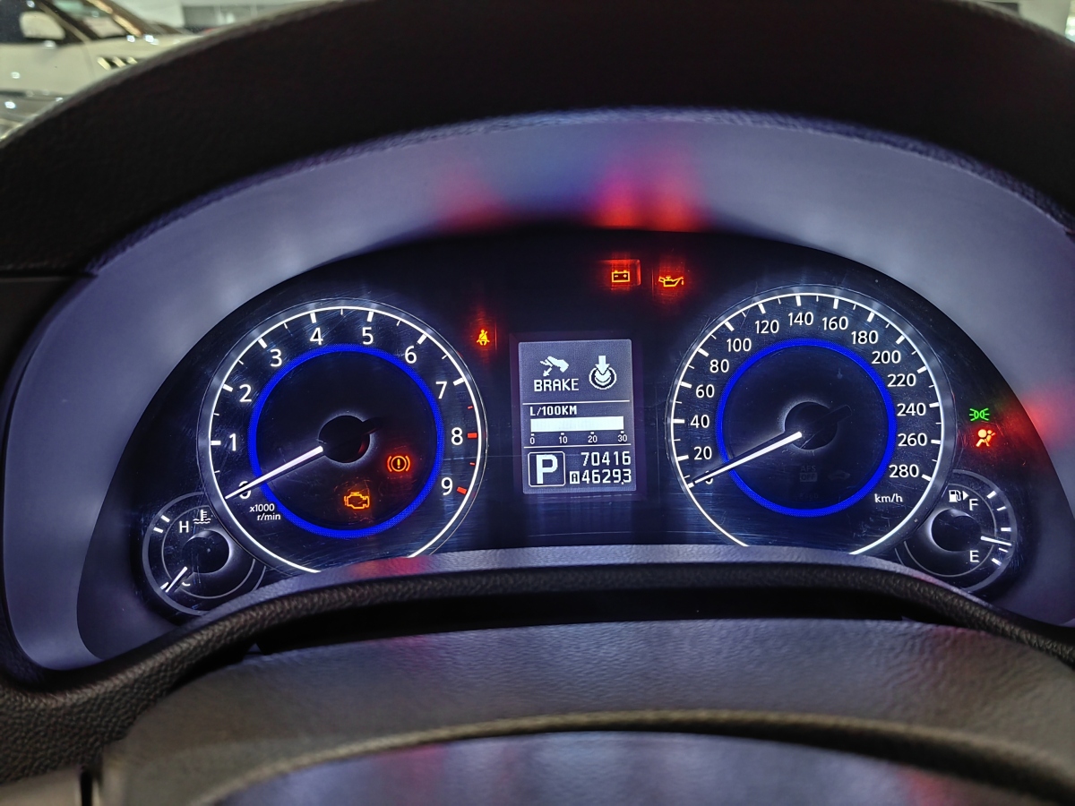 2014年1月英菲尼迪 G系  2013款 G25 Sedan 豪华运动版