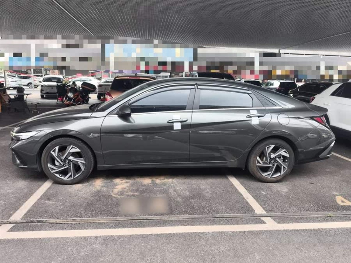 現(xiàn)代 伊蘭特  2023款 1.5L CVT GLX精英版圖片