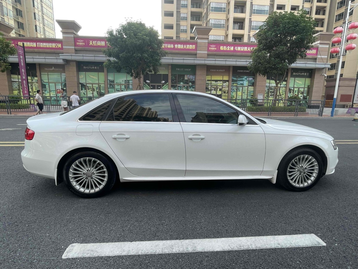 奧迪 奧迪A4L  2015款 35 TFSI 自動(dòng)舒適型圖片