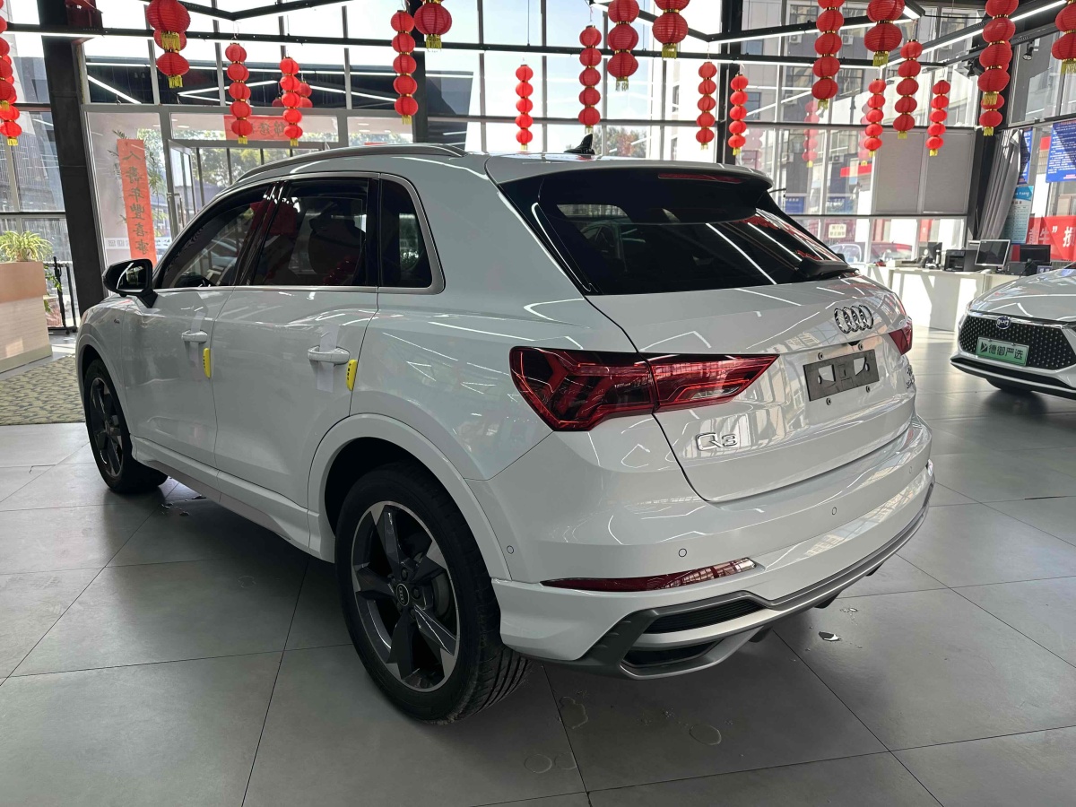 奧迪 奧迪Q3  2024款 35 TFSI 時(shí)尚動(dòng)感型圖片