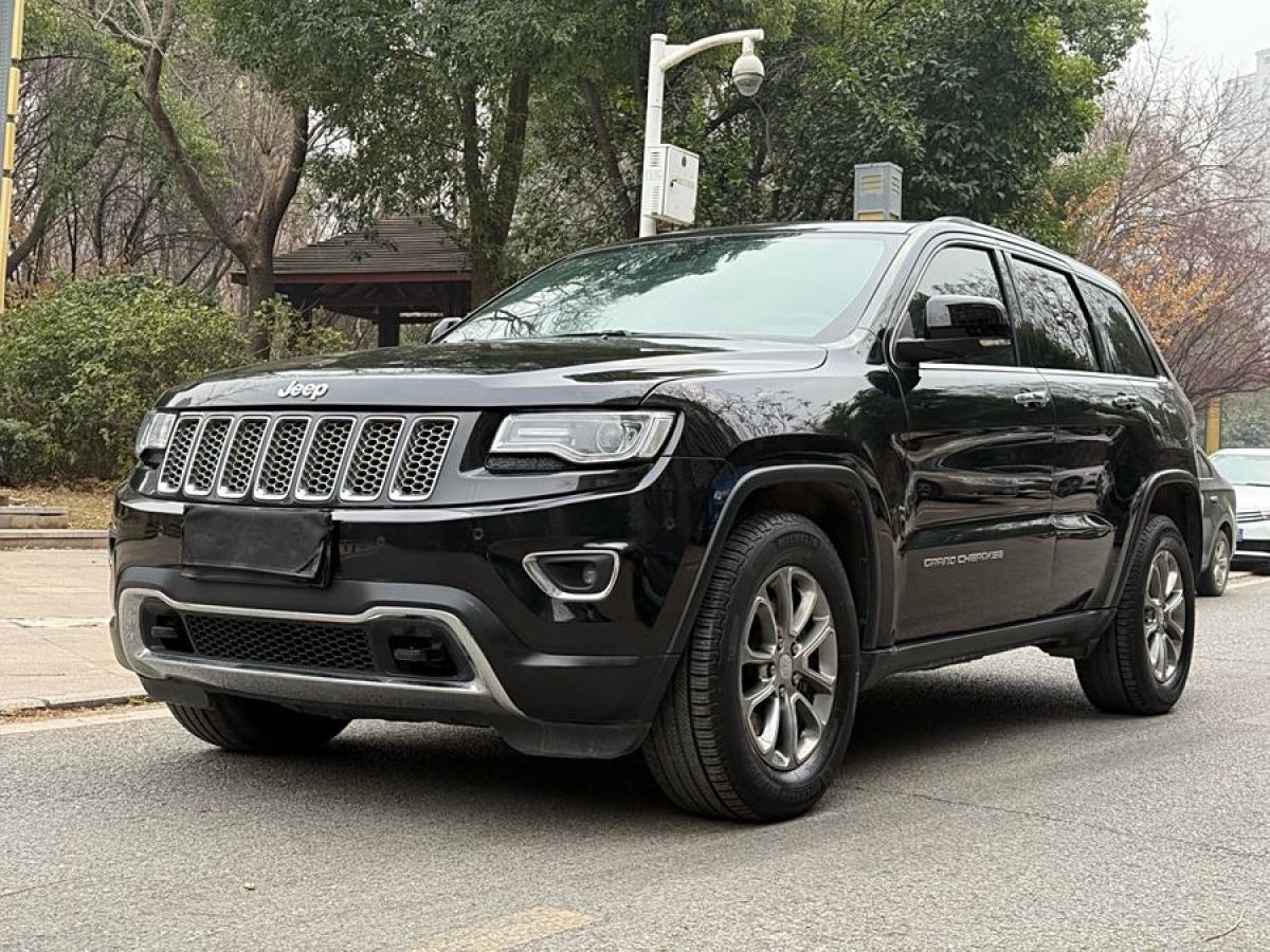 Jeep 大切諾基  2014款 3.0L 舒享導航版圖片