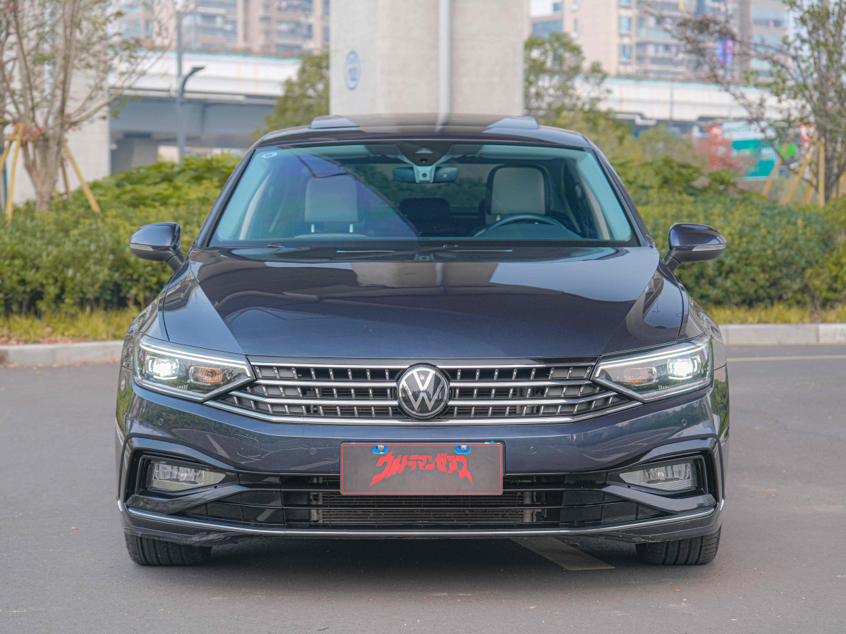 大眾 邁騰  2023款 200萬輛紀(jì)念版 330TSI DSG豪華型圖片