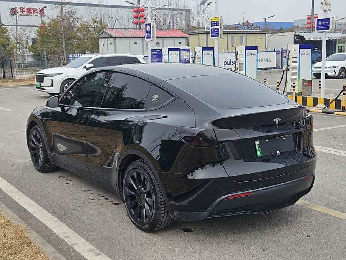 特斯拉 Model 3  2022款 后輪驅(qū)動(dòng)版圖片