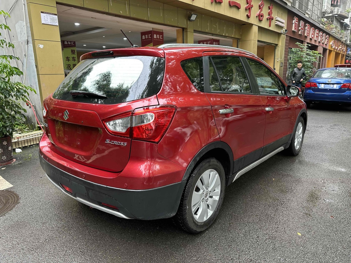 鈴木 鋒馭  2015款 1.6L CVT兩驅(qū)精英型圖片