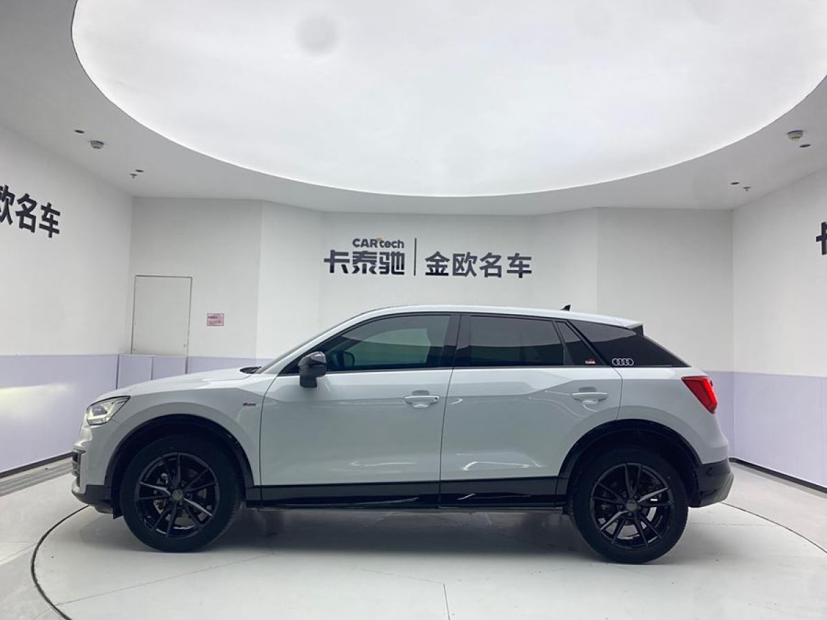 奧迪 奧迪Q2L  2021款 35 TFSI 進取動感型圖片