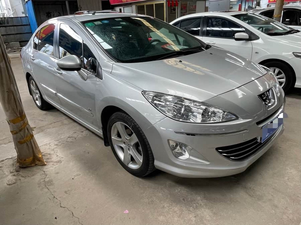 標(biāo)致 408  2012款 2.0L 羅蘭?加洛斯版圖片