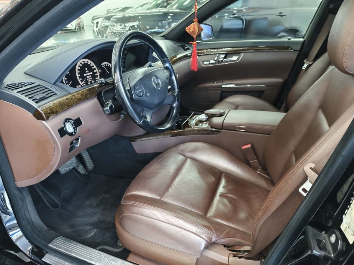 奔馳 奔馳S級(jí)  2012款 S 300 L 尊貴型 Grand Edition圖片