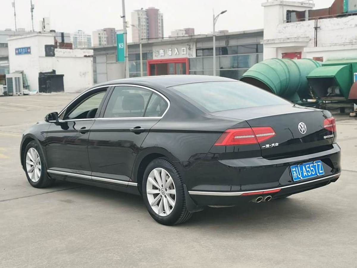 大眾 邁騰  2018款 330TSI DSG 領(lǐng)先型圖片