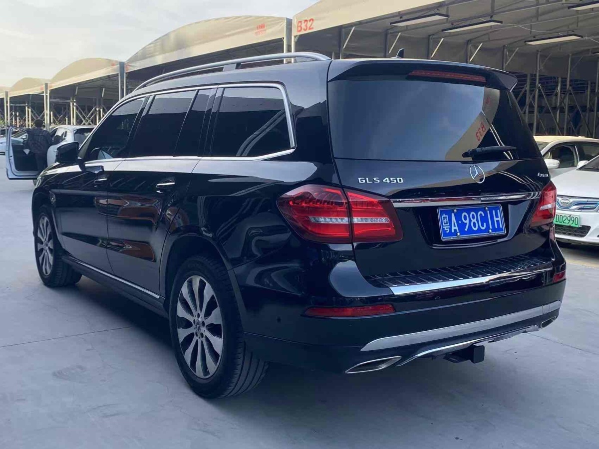 奔馳 奔馳GLS  2018款 GLS450 4MATIC 3.0T 美規(guī)版圖片