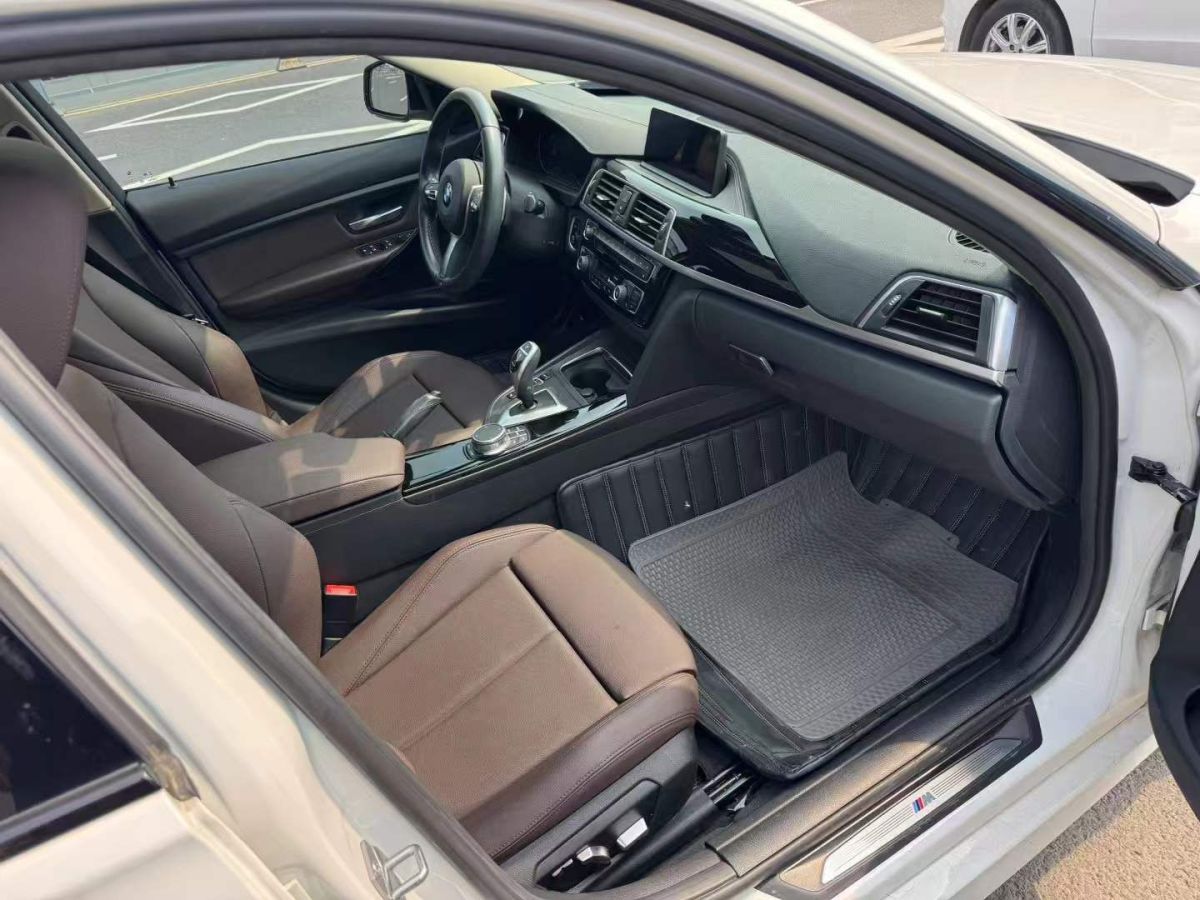 寶馬 寶馬3系  2019款 320Li xDrive 2.0T 時尚型圖片