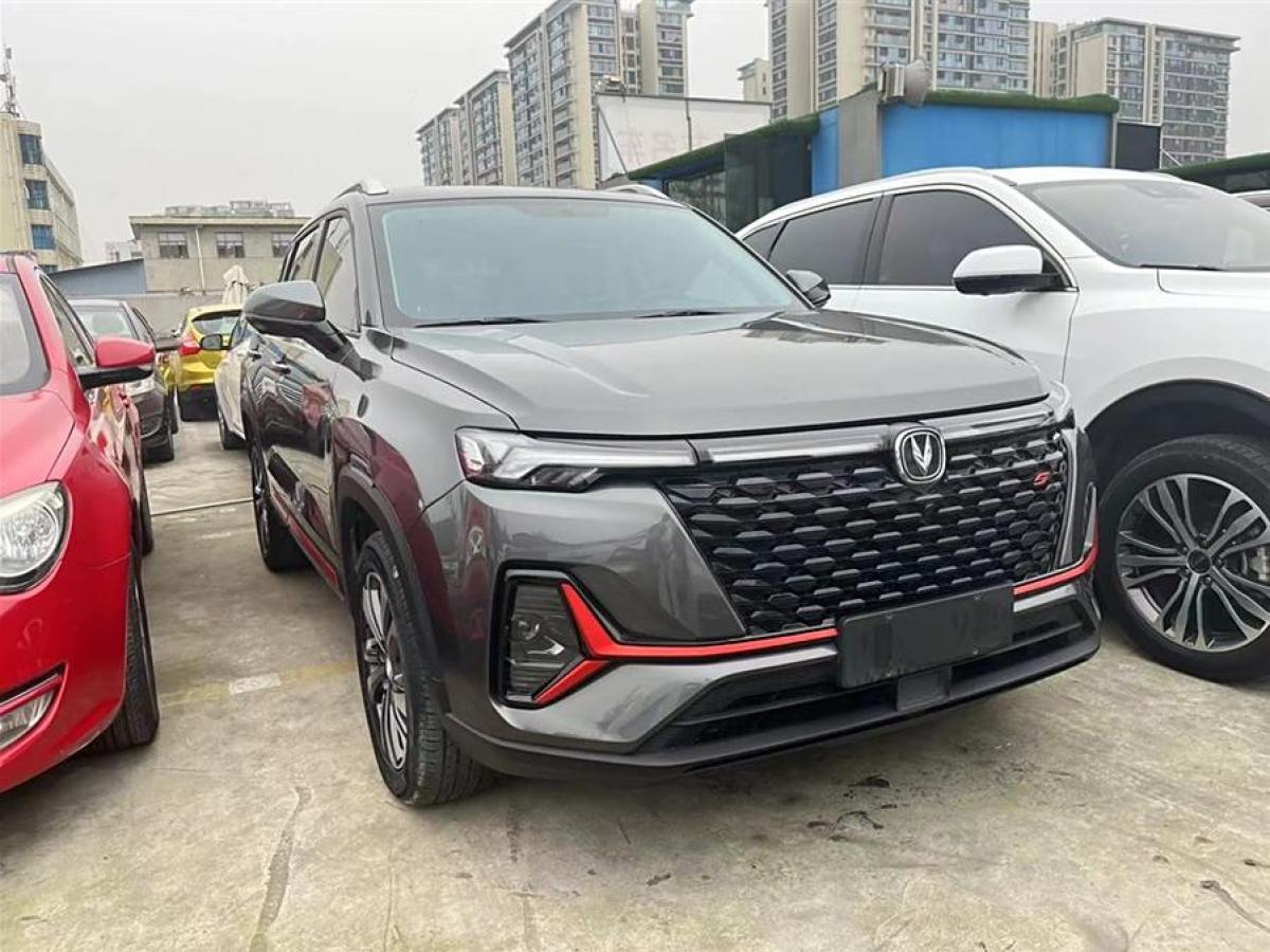 長(zhǎng)安 CS35 PLUS  2021款 改款 藍(lán)鯨NE 1.4T DCT豪華型圖片