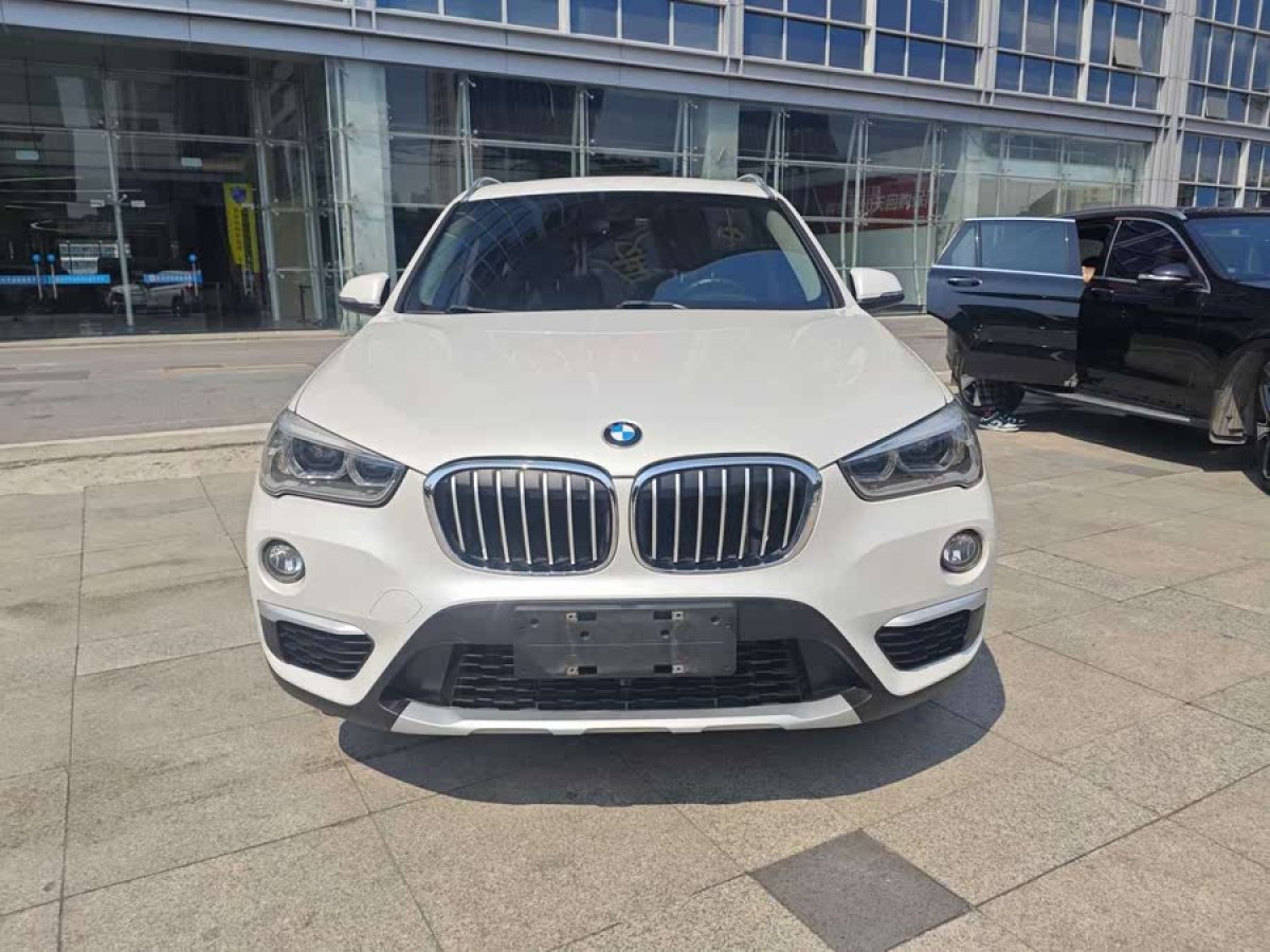 寶馬 寶馬X1  2018款 xDrive20Li 豪華型圖片