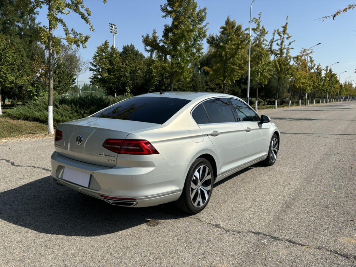 大众 迈腾  2017款 380TSI DSG 尊贵型图片