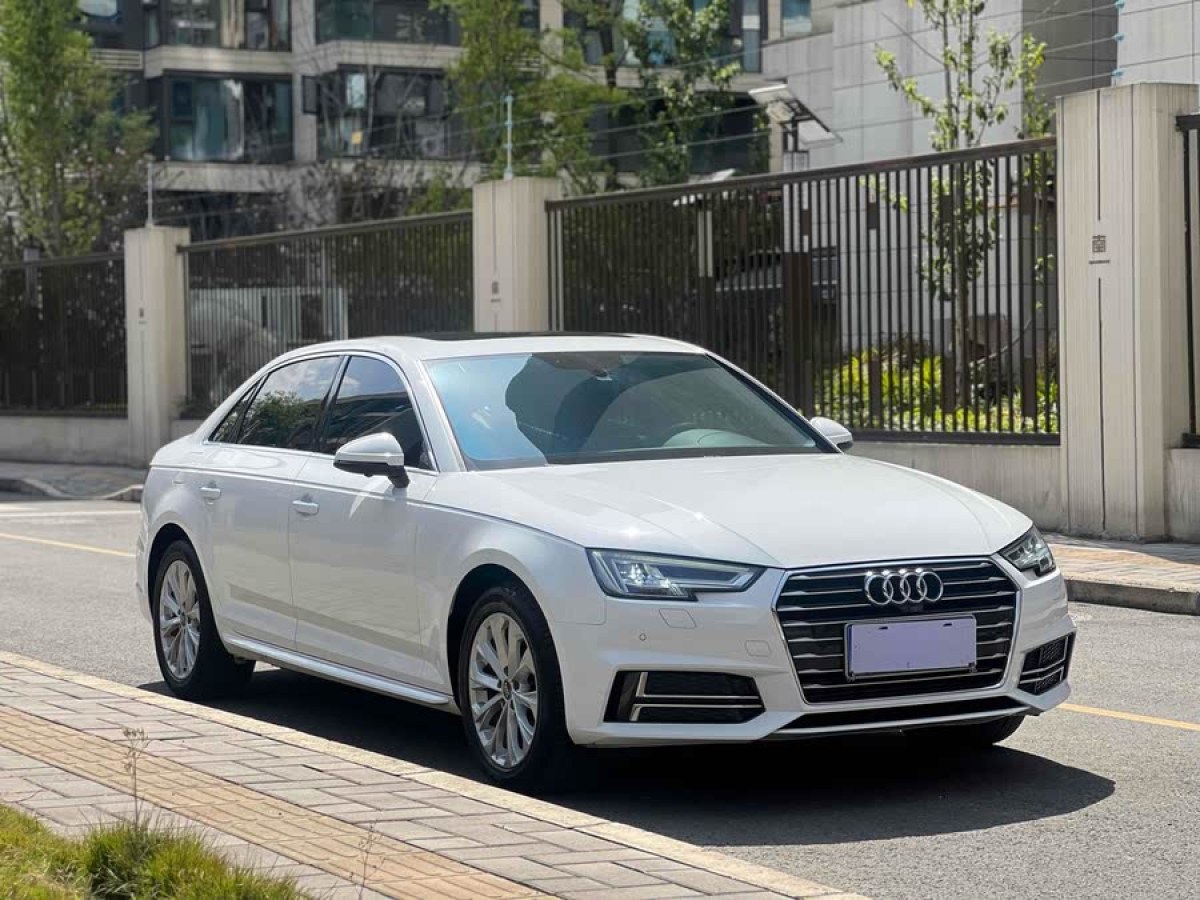 奧迪 奧迪A4L  2019款 40 TFSI 進(jìn)取型 國VI圖片