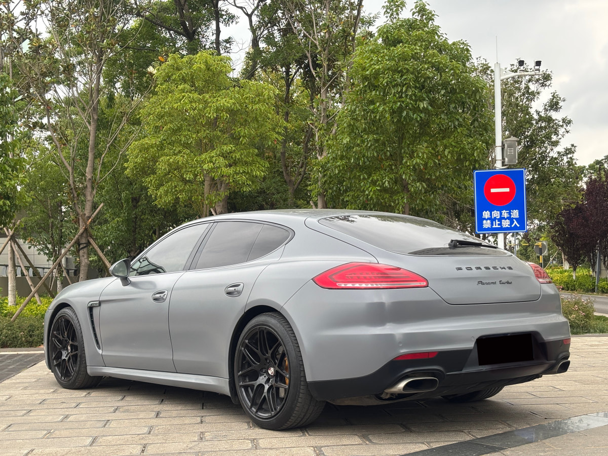 保時(shí)捷 Panamera  2014款 Panamera 3.0T圖片