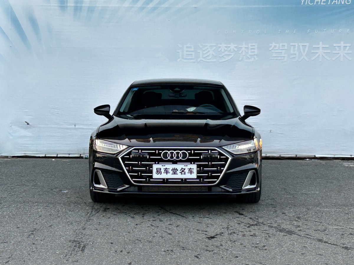 奧迪 奧迪A7L  2024款 45TFSI S-line 筑夢(mèng)型 流晶套裝圖片