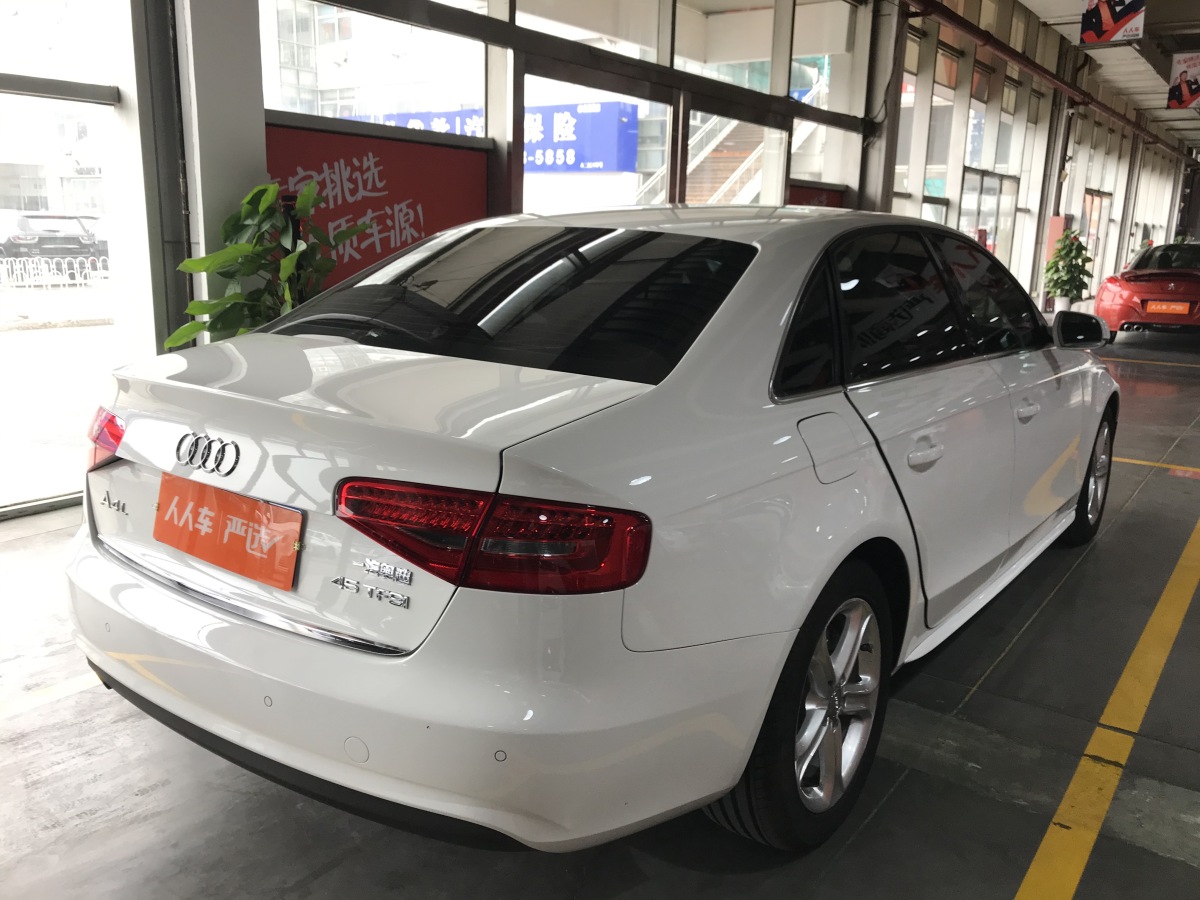 2014年12月奧迪 奧迪a4l 2015款 45 tfsi quattro個性運動型