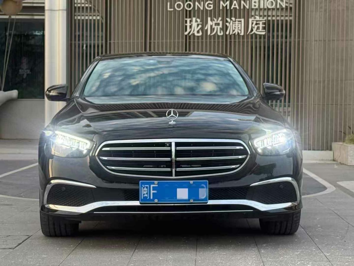 奔馳 奔馳E級(jí)新能源  2022款 E 350 e L 插電式混合動(dòng)力轎車圖片