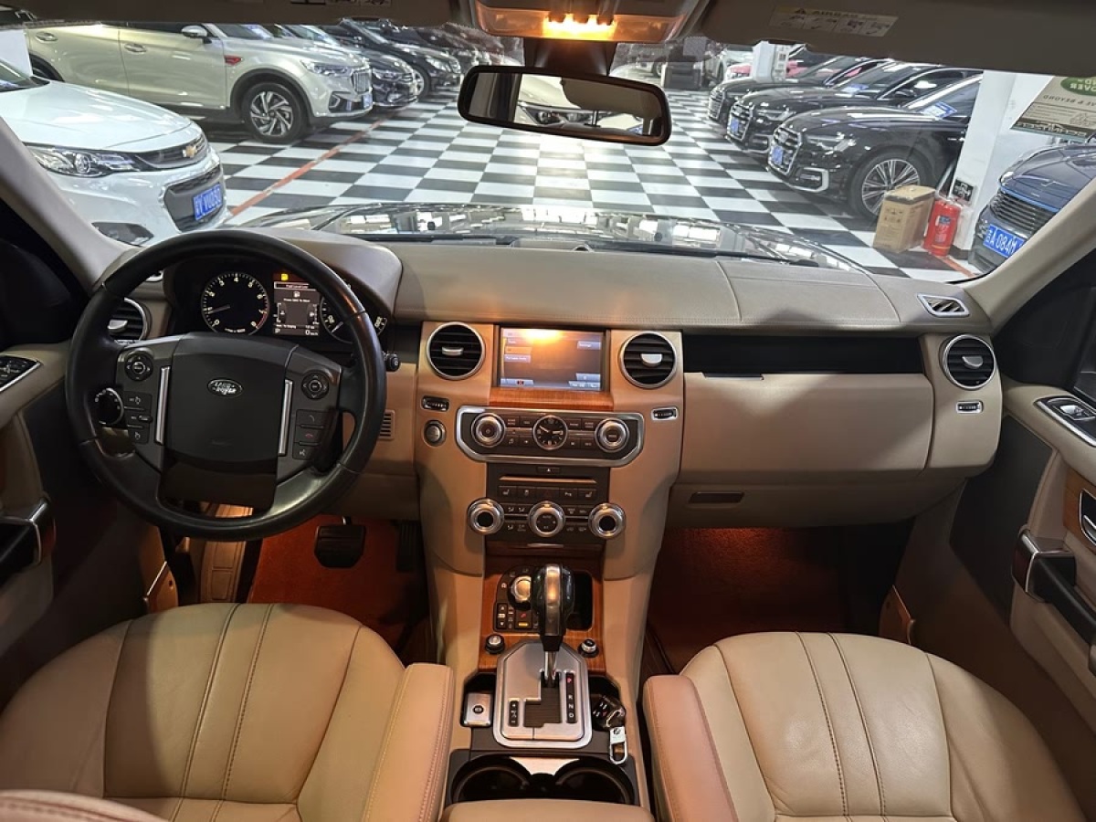 路虎 發(fā)現(xiàn)  2010款 4.0 V6 HSE 汽油版圖片