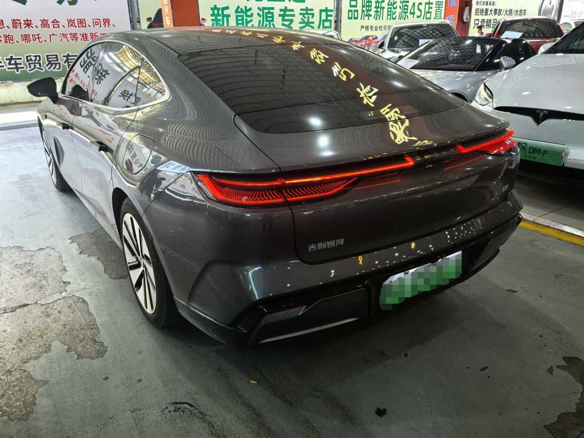 銀河 銀河E8  2024款 665km 星艦 遠(yuǎn)航版圖片