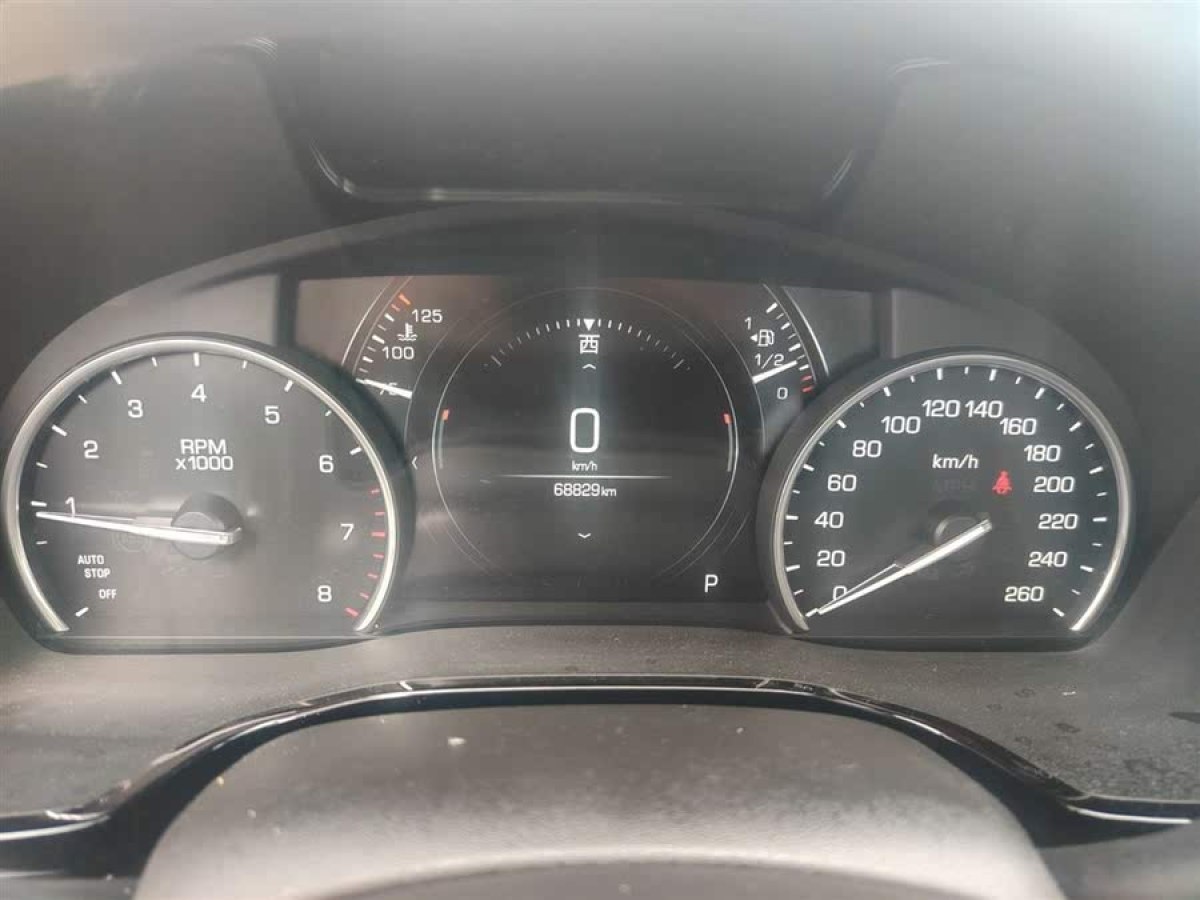 凱迪拉克 XT5  2018款 28T 四驅(qū)豪華型圖片