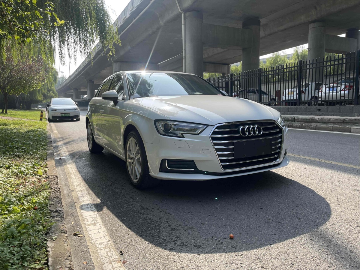 奧迪 奧迪A3  2019款 Sportback 35 TFSI 進(jìn)取型 國VI圖片