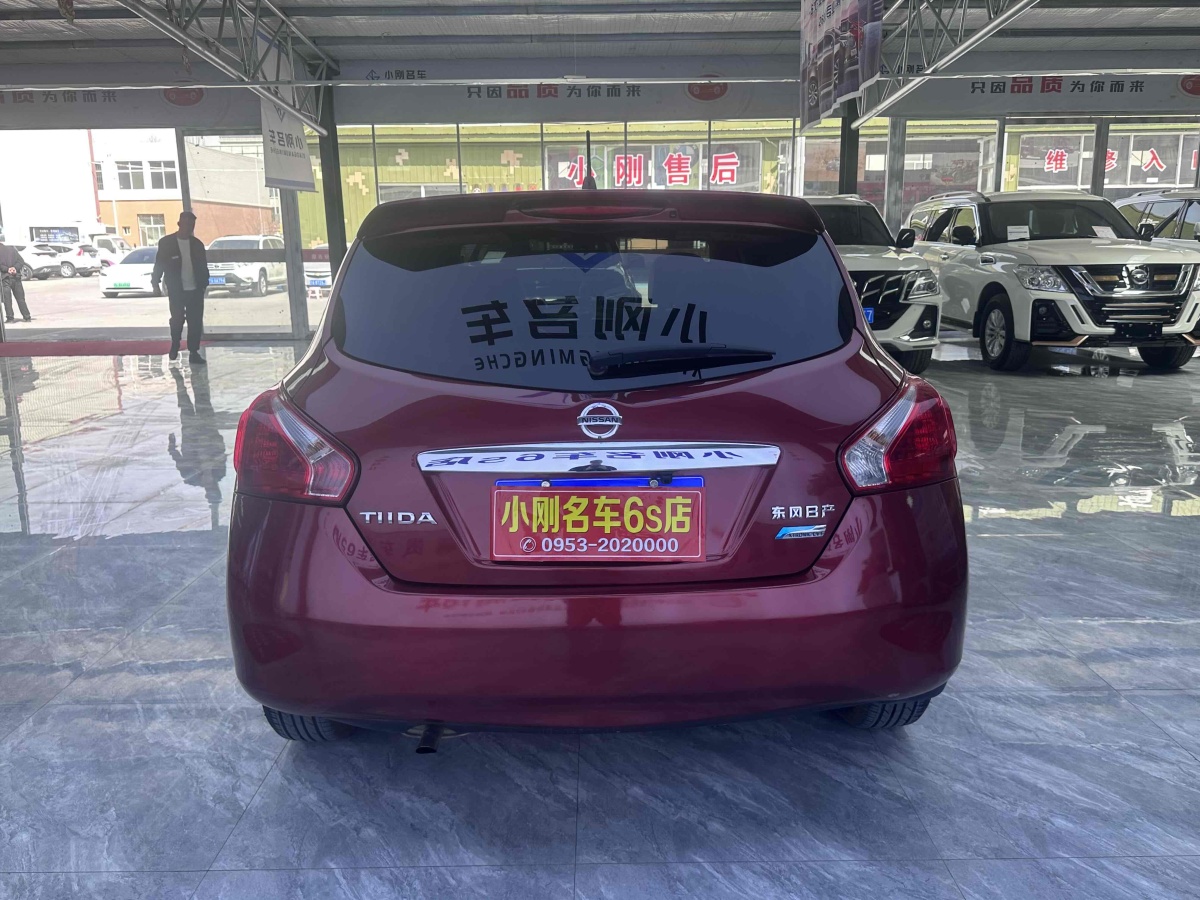 日產(chǎn) 騏達(dá)  2013款 1.6L CVT酷咖版圖片