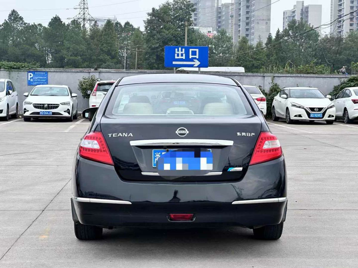 日產(chǎn) 天籟  2010款 2.0L XL周年紀念版圖片