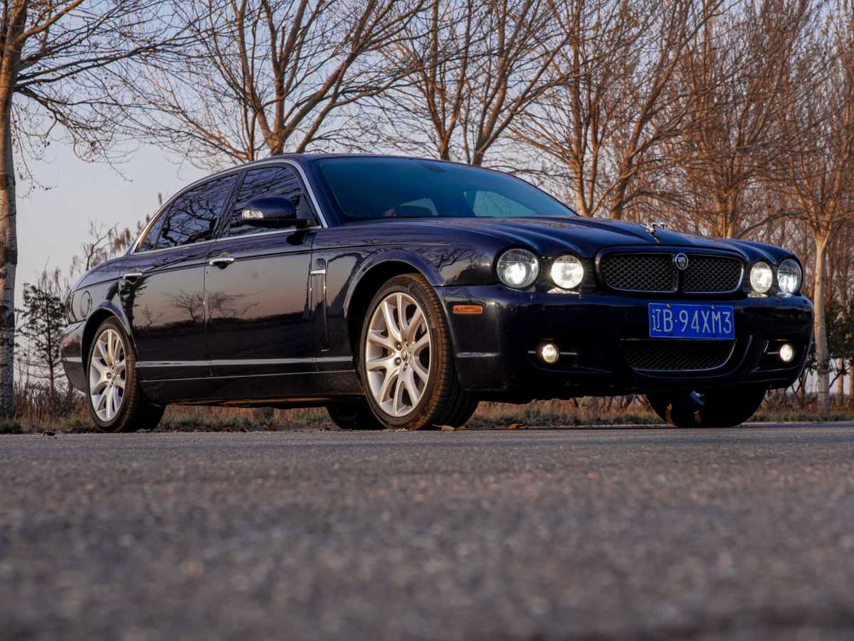 捷豹 XJ  2007款 XJ6L 3.0皇家加長版圖片