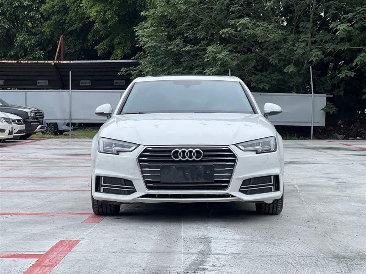 奧迪 奧迪A4L  2019款 40 TFSI 進取型 國VI圖片