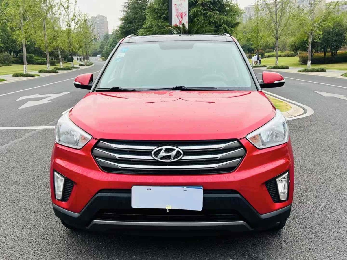 2016年6月現(xiàn)代 ix25  2015款 1.6L 自動(dòng)兩驅(qū)智能型GLS