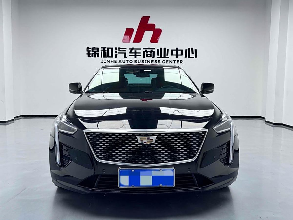 凱迪拉克 CT6  2019款 28T 時(shí)尚型圖片