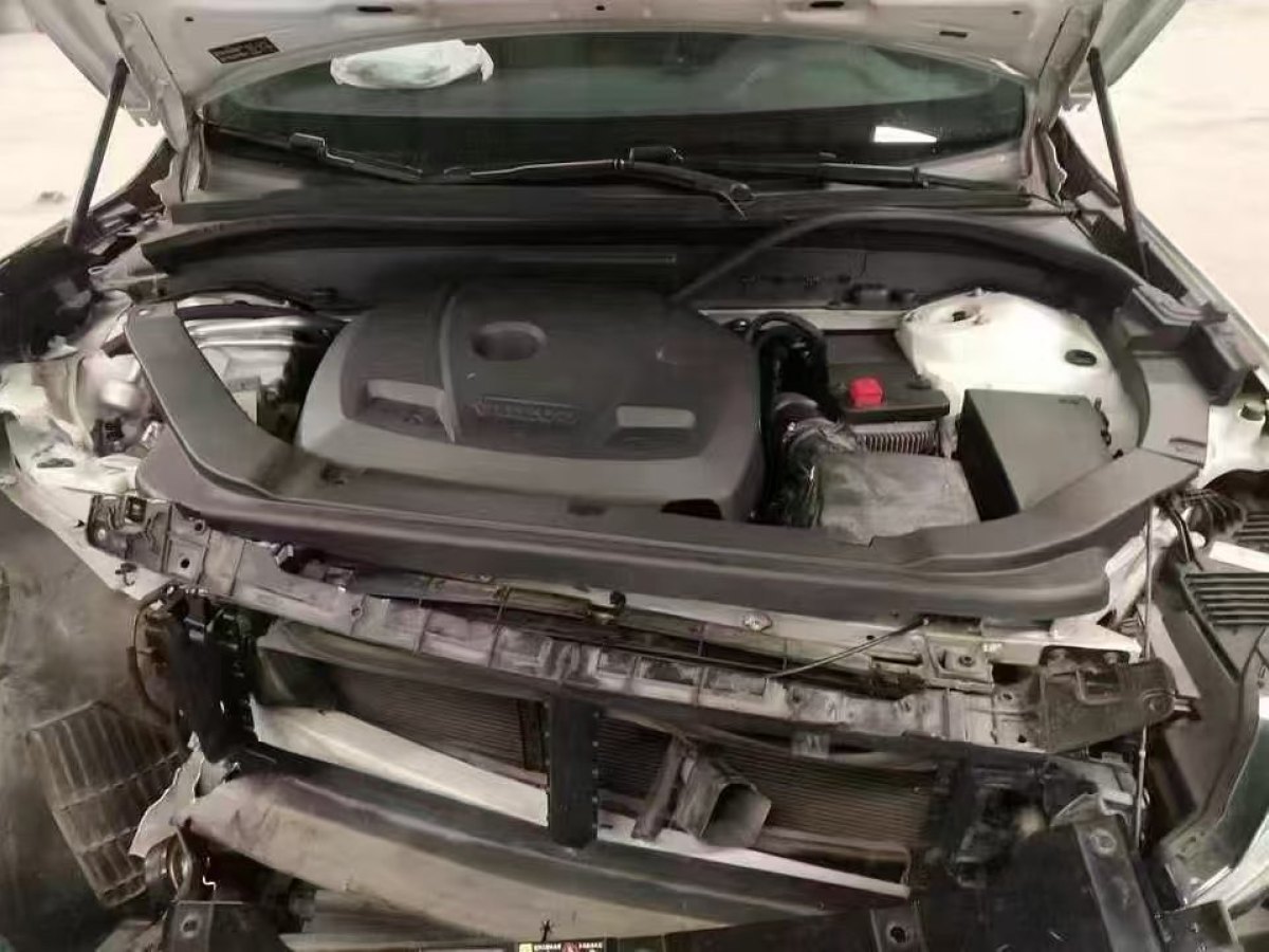 沃爾沃 XC60  2018款 T5 四驅智逸版圖片