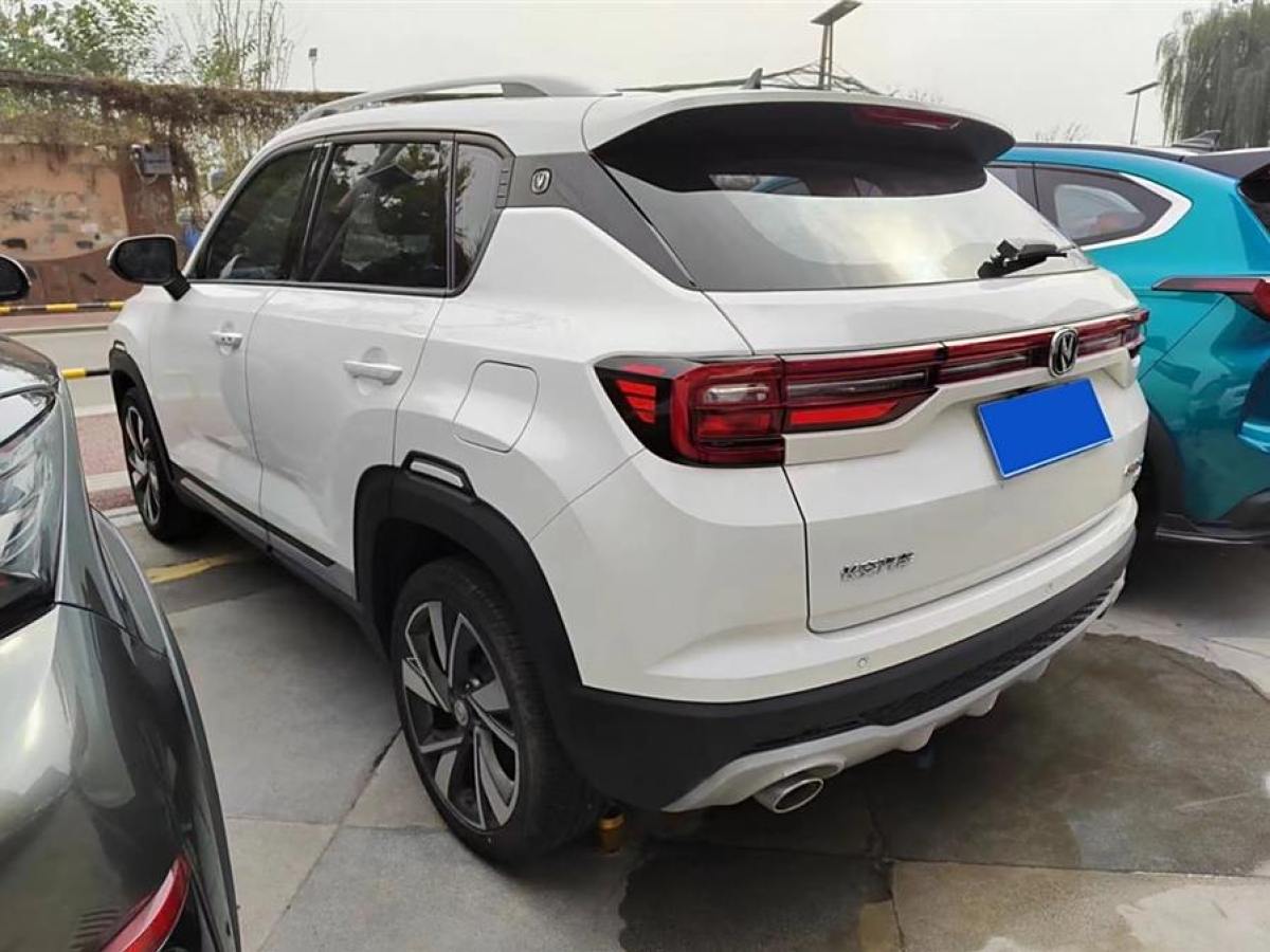 長(zhǎng)安 CS35 PLUS  2019款 1.4T 自動(dòng)酷聯(lián)藍(lán)鯨版圖片