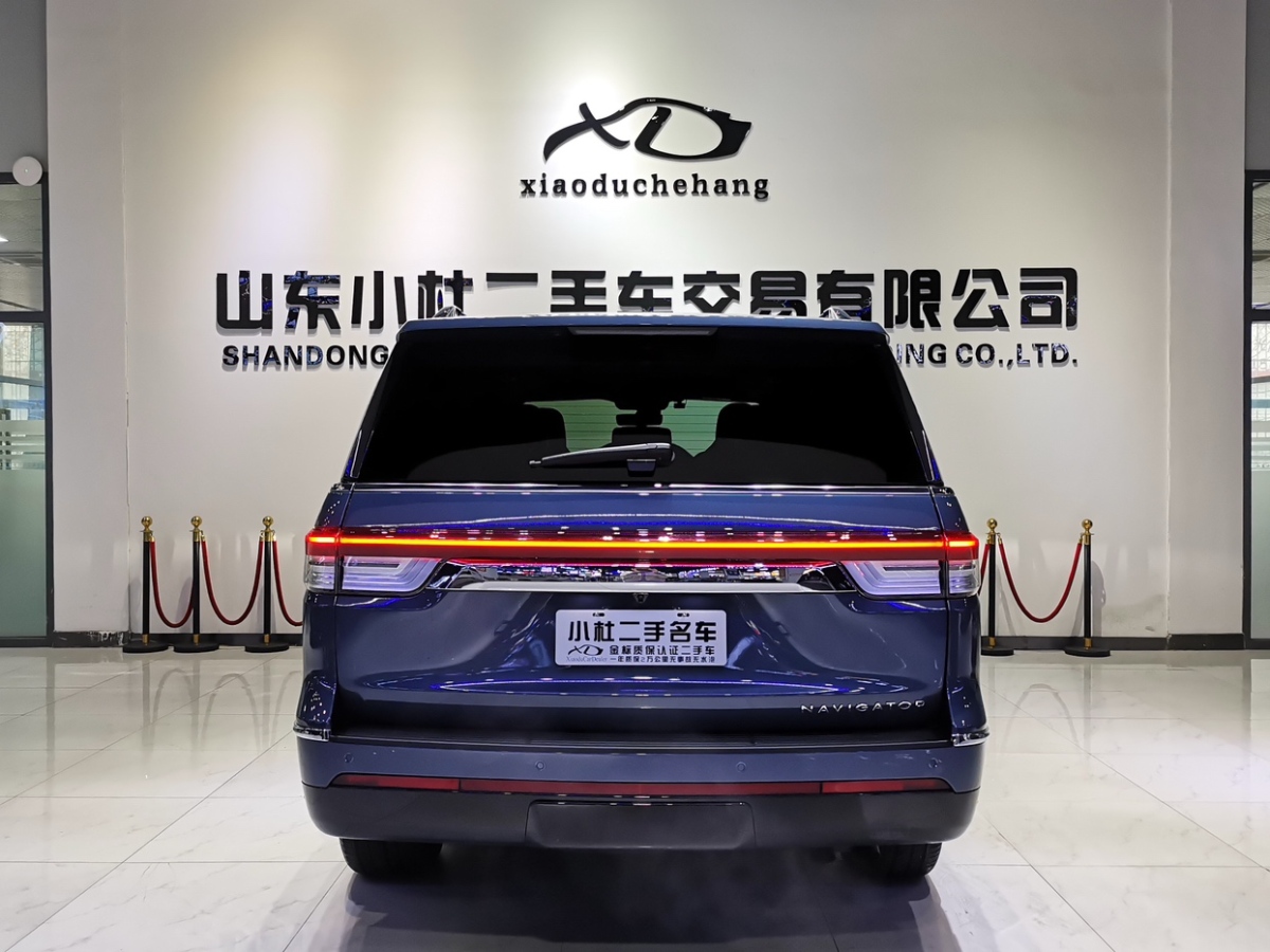 林肯 領(lǐng)航員  2022款 3.5T 尊耀版圖片