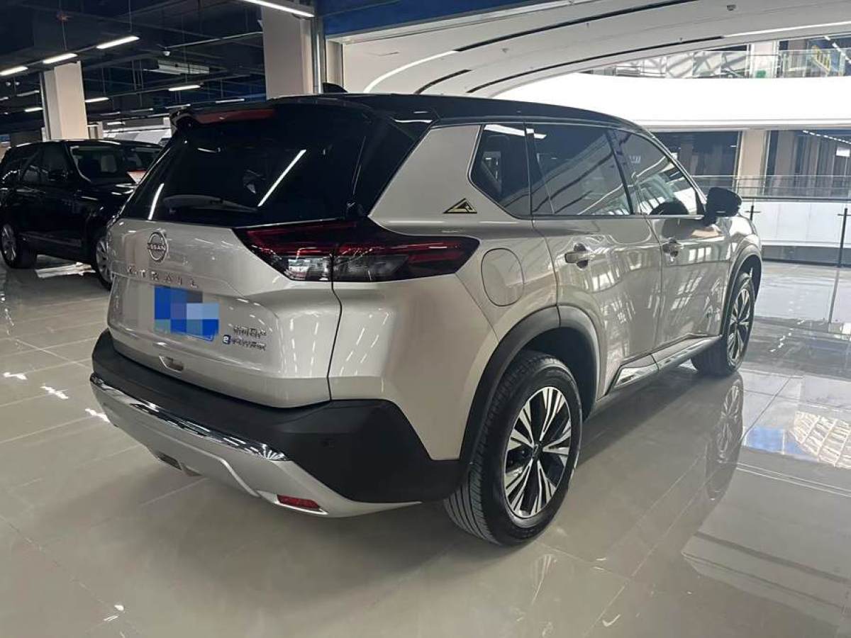 日產(chǎn) 奇駿  2023款 e-POWER 超混雙電機(jī)四驅(qū)豪華版圖片