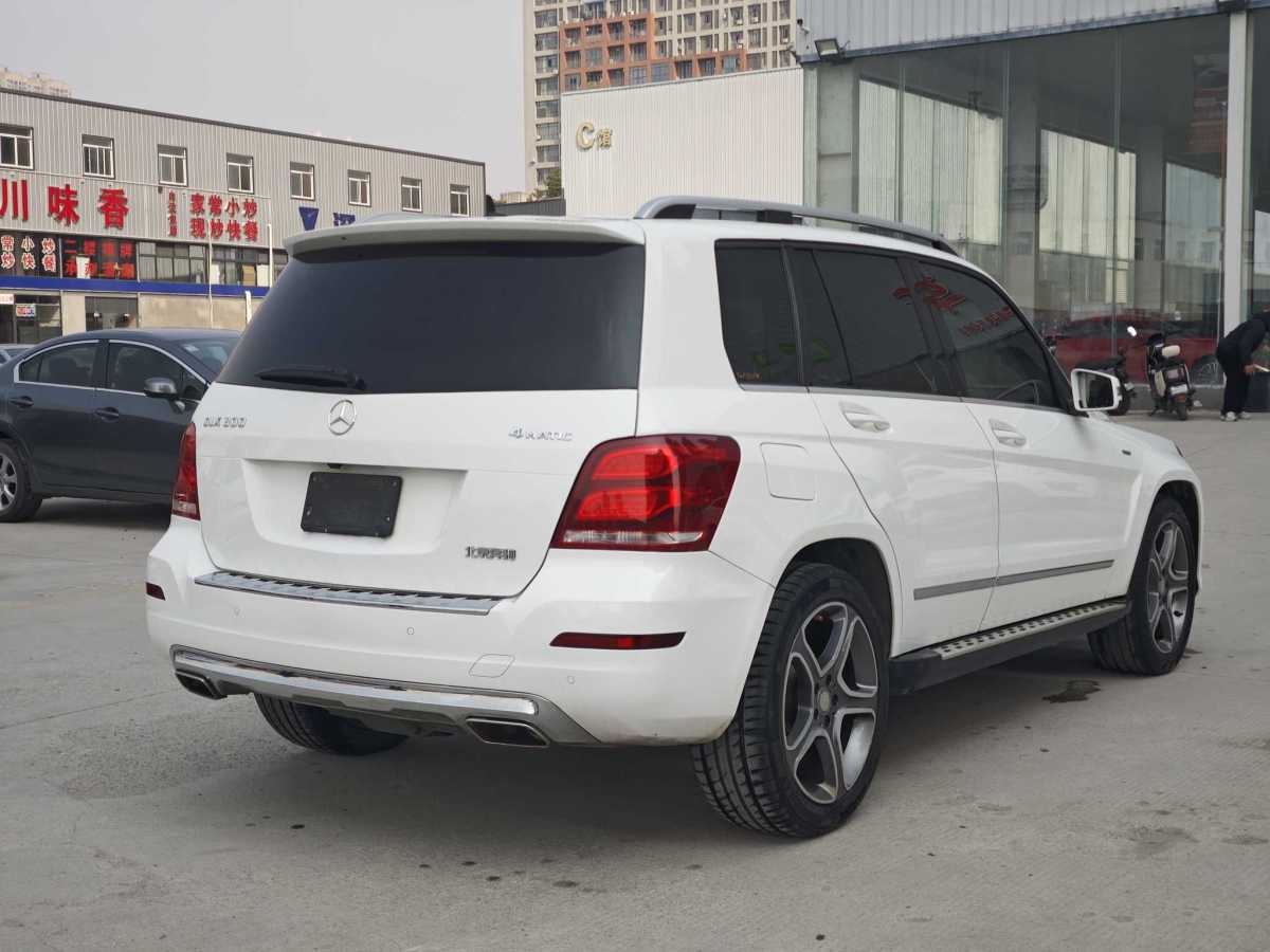 奔馳 奔馳GLK級  2015款 GLK 300 4MATIC 時尚型 極致版圖片