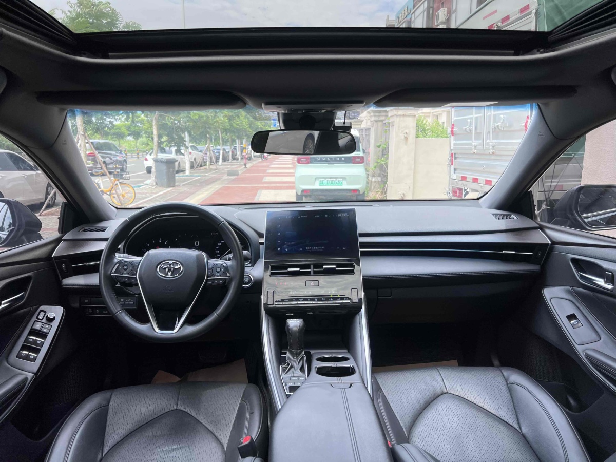 2022年10月豐田 亞洲龍  2022款 2.5L 豪華版