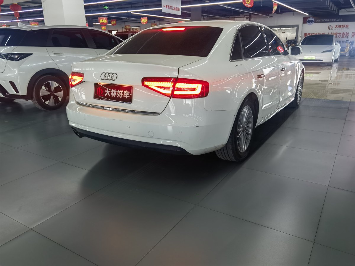 奧迪 奧迪A4L  2015款 35 TFSI 自動(dòng)舒適型圖片