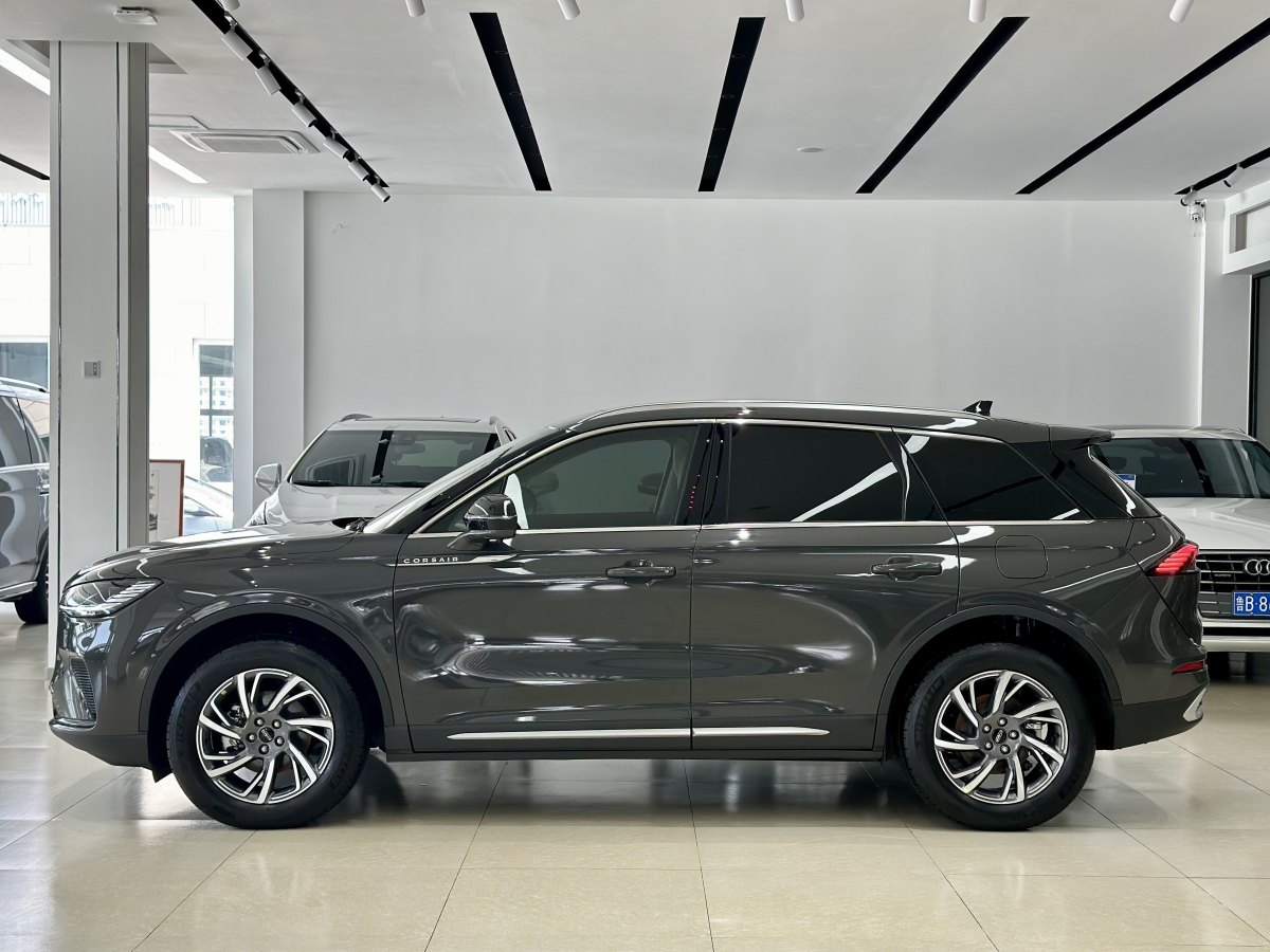 Lincoln adventurer2023 2.0T Two Wheel Drive Exclusive Edition图片