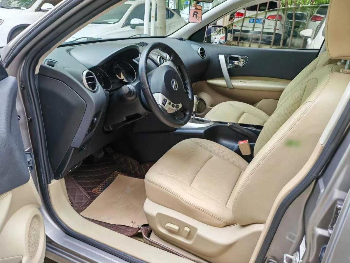 日產(chǎn) 逍客  2012款 2.0XL CVT火系圖片