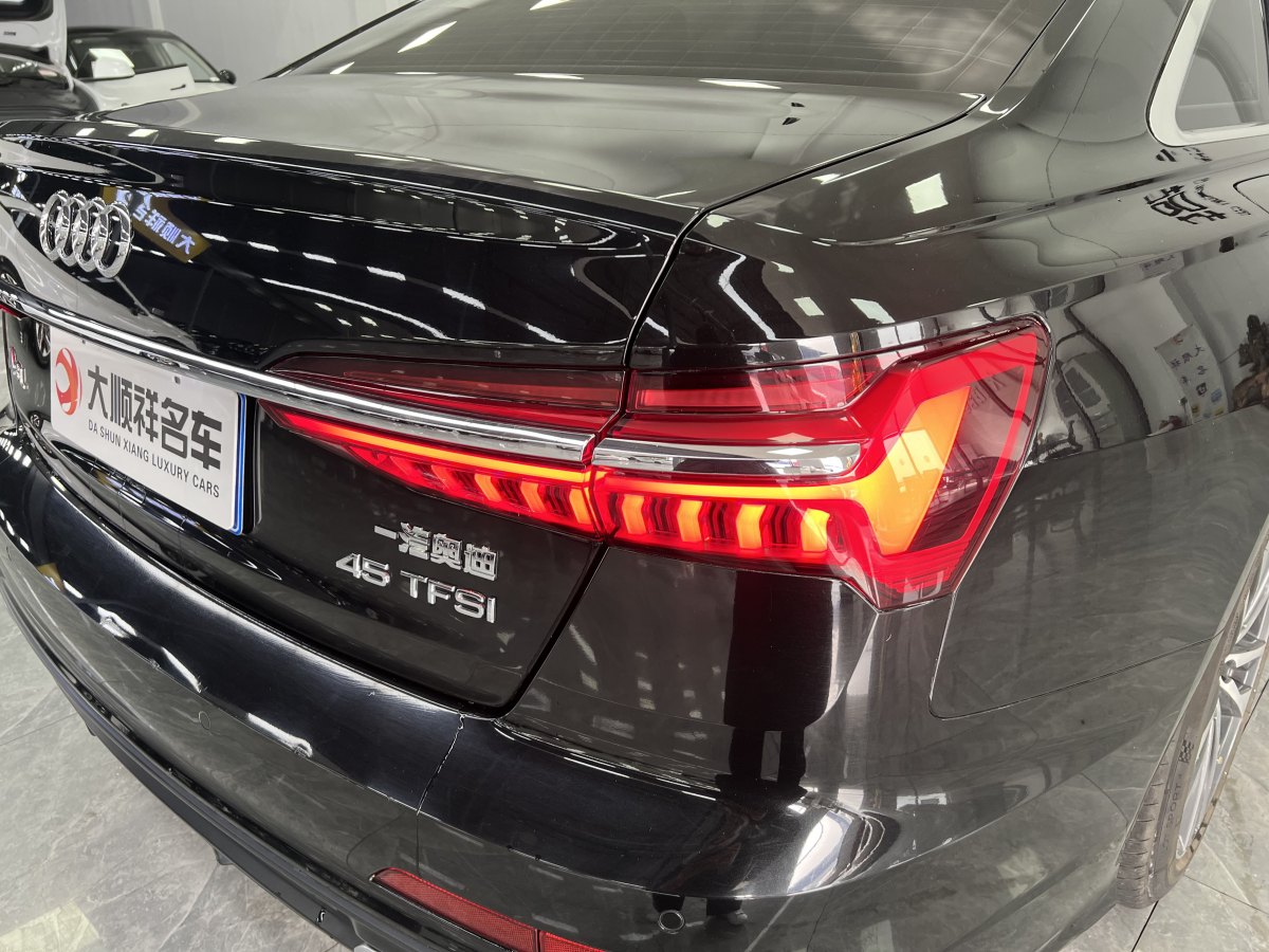 奧迪 奧迪A6L  2019款 45 TFSI 臻選動(dòng)感型圖片