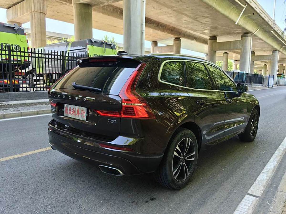 沃爾沃 XC60  2019款  T5 四驅(qū)智遠(yuǎn)版 國(guó)VI圖片