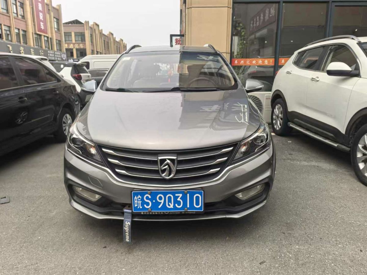 寶駿 310 圖片