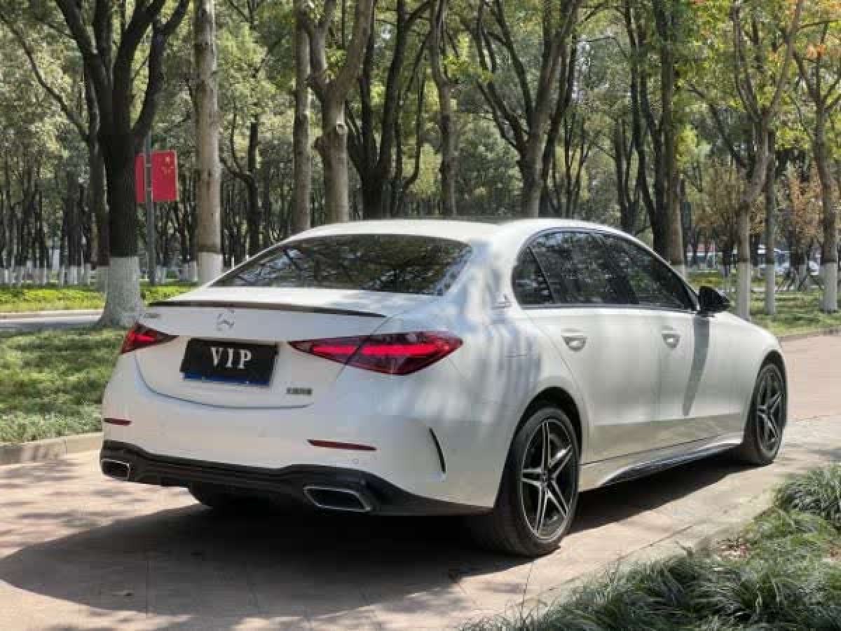 奔馳 奔馳C級(jí)  2021款 C 260 L 運(yùn)動(dòng)版圖片